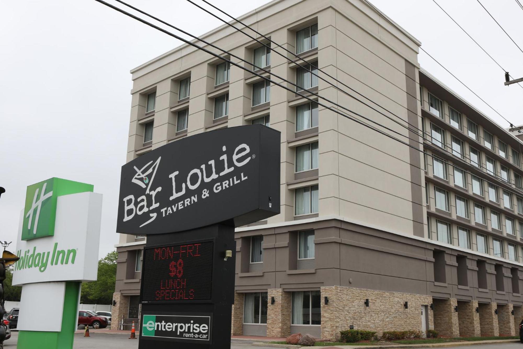 Holiday Inn Chicago/Oak Brook By Ihg Оукбрук Теръс Екстериор снимка